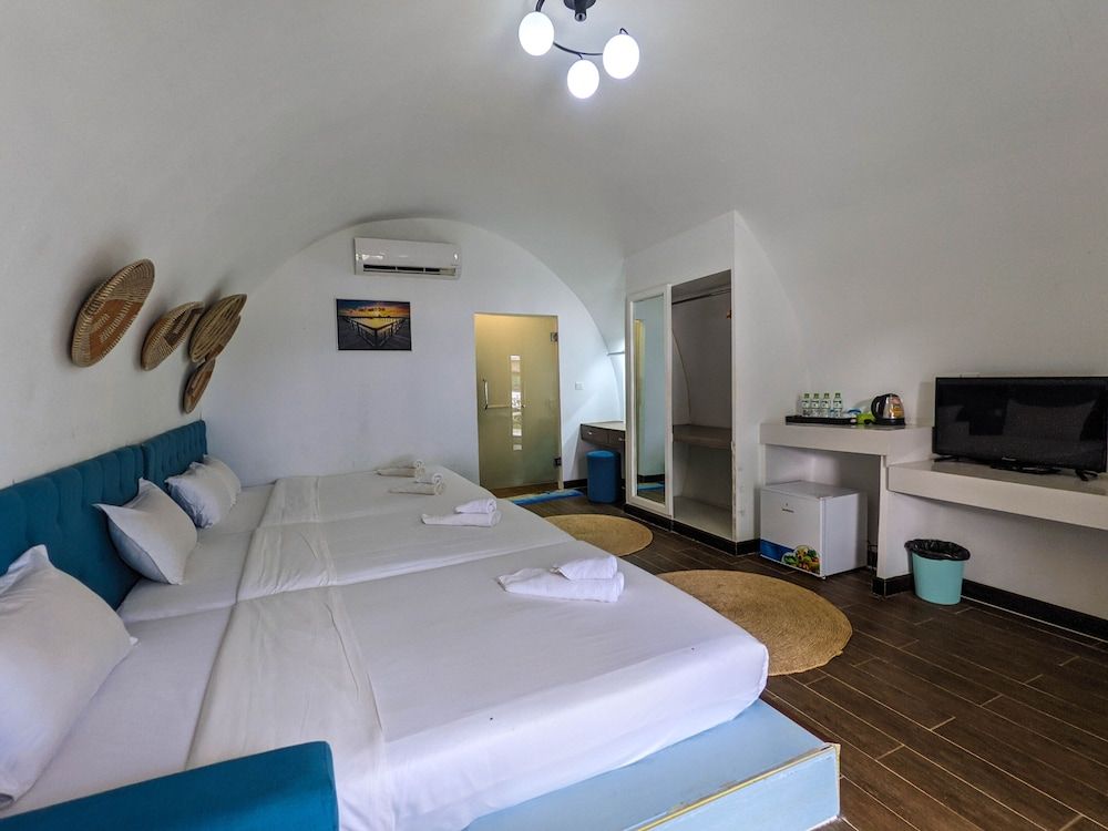 Tube Resort by EHM Tube Family Sea View 3