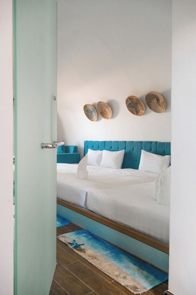 Tube Resort by EHM Tube Family Sea View 6