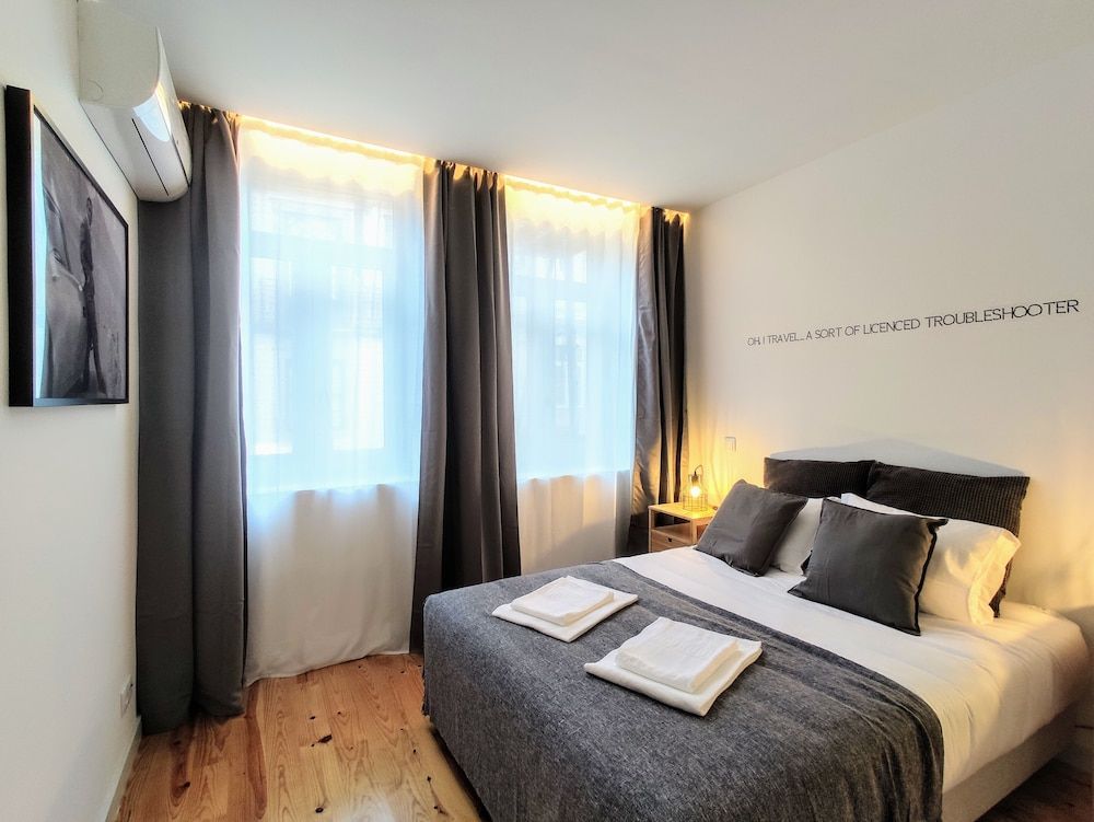 undefined Bombarda Cinema Apartments 8