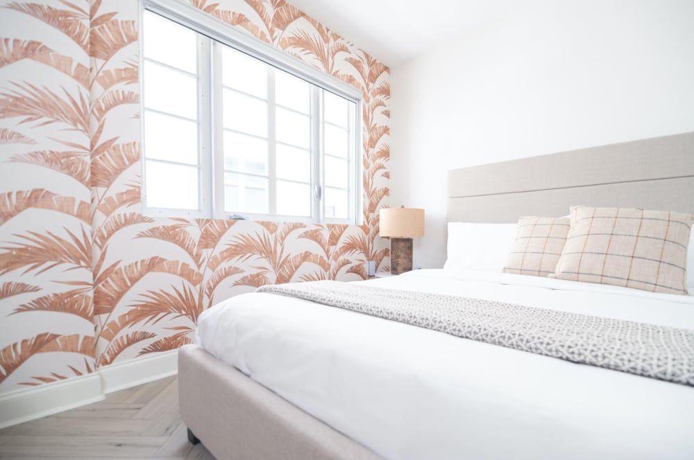 undefined Luxuri Suites 10