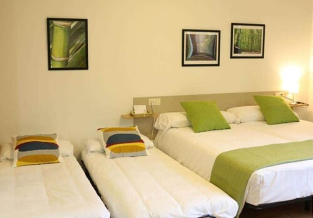 Apartamentos Turísticos Cancelas by Bossh Hotels Studio (cuádruple) 7