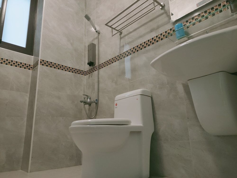 Classic Quadruple Room (302)