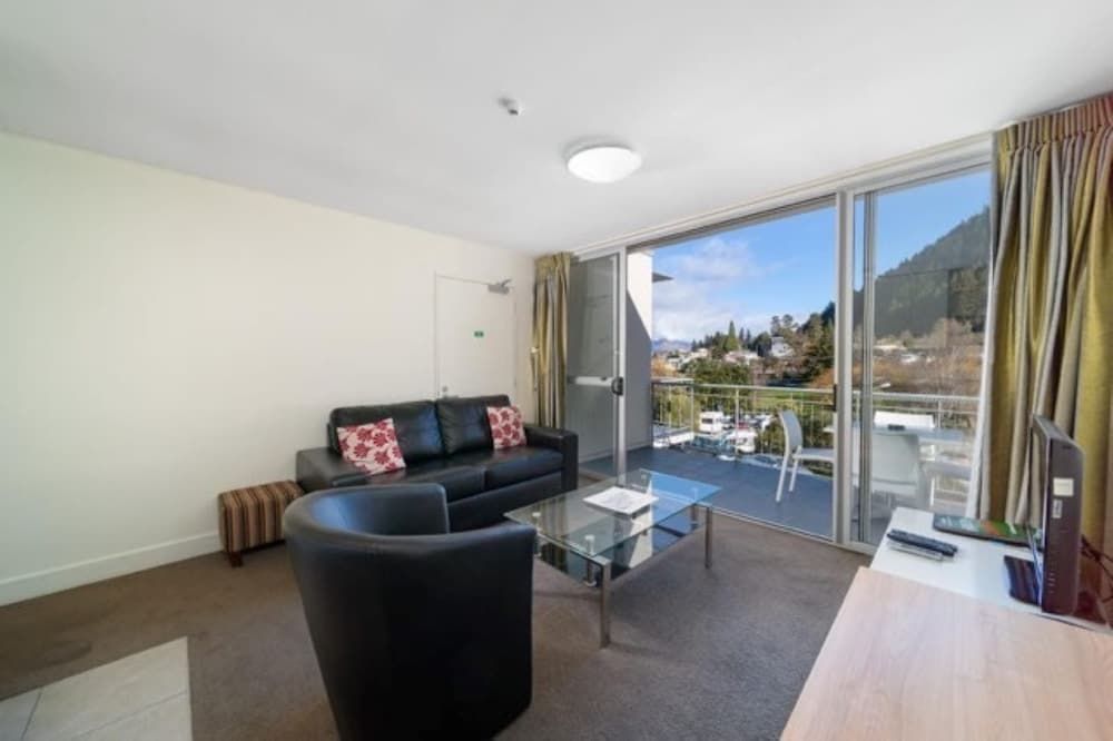 undefined Mountain View City Aparment 7