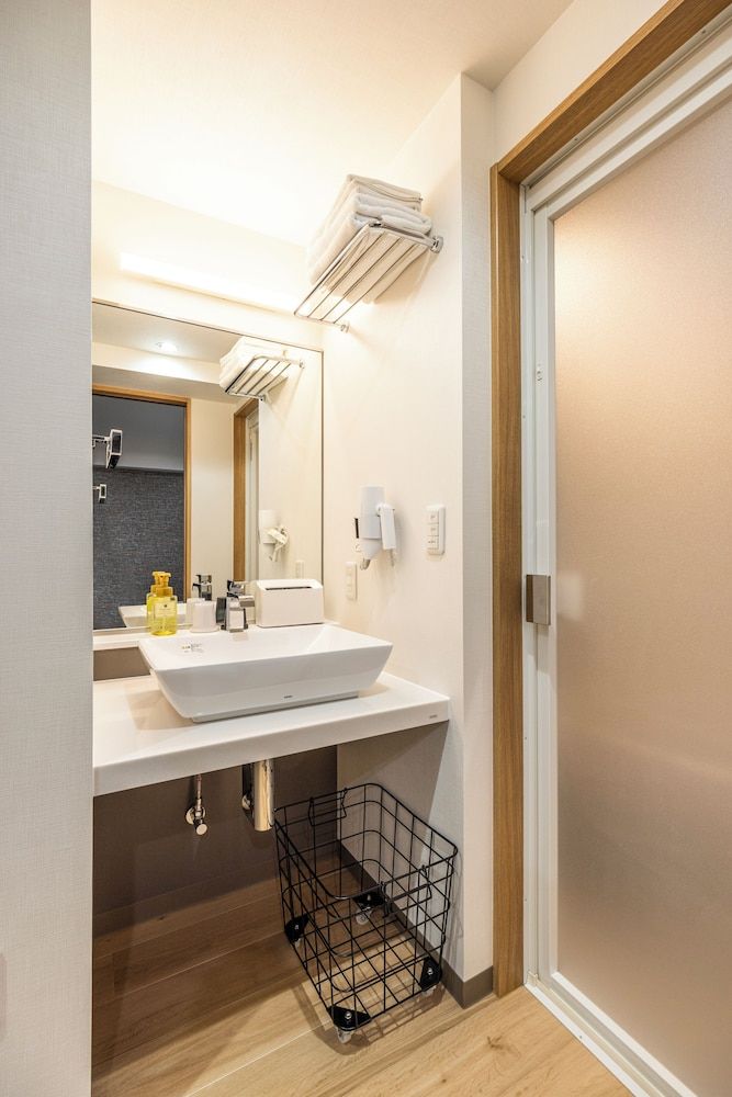 undefined Hotel Cerezo 10