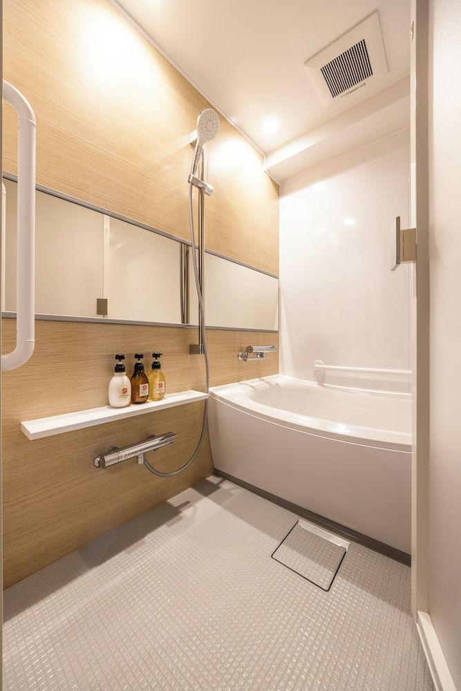 undefined Hotel Cerezo 9