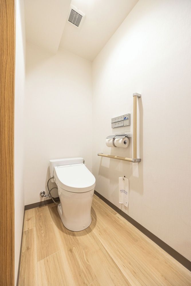 undefined Hotel Cerezo 8