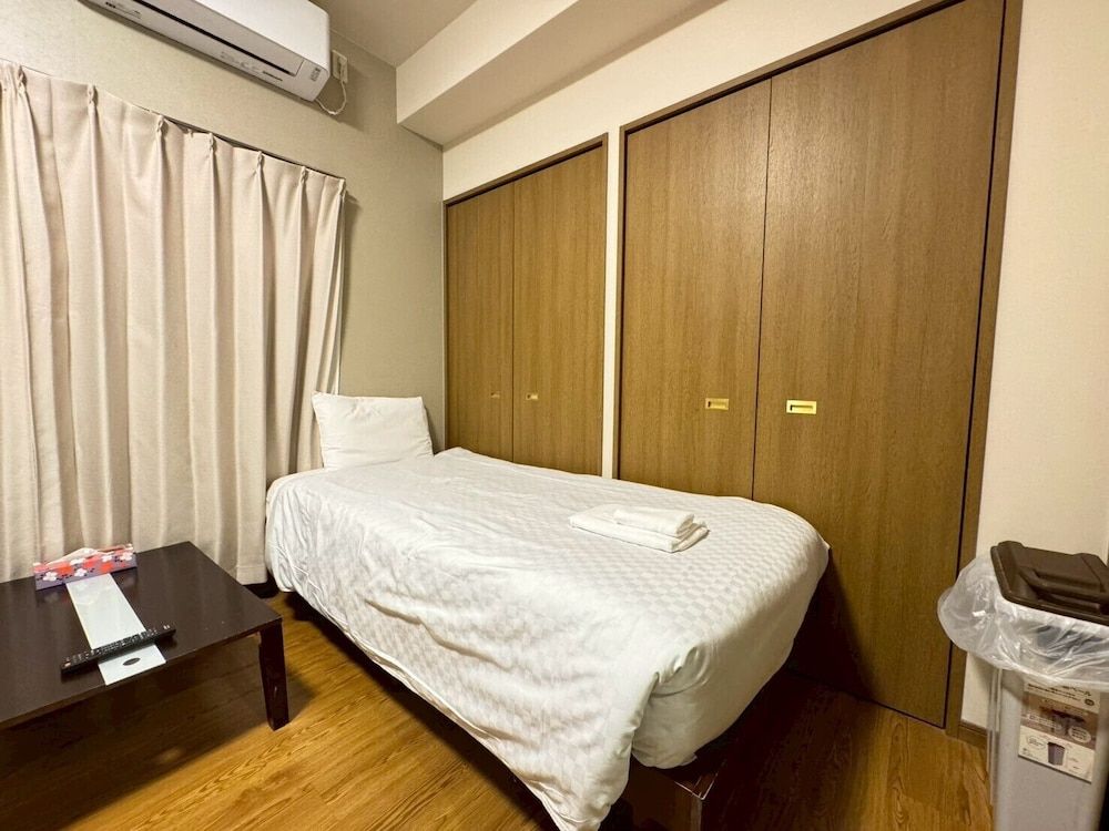Sakura Sands Hotel Standard Triple Room, 3 Twin Beds, Non Smoking 2