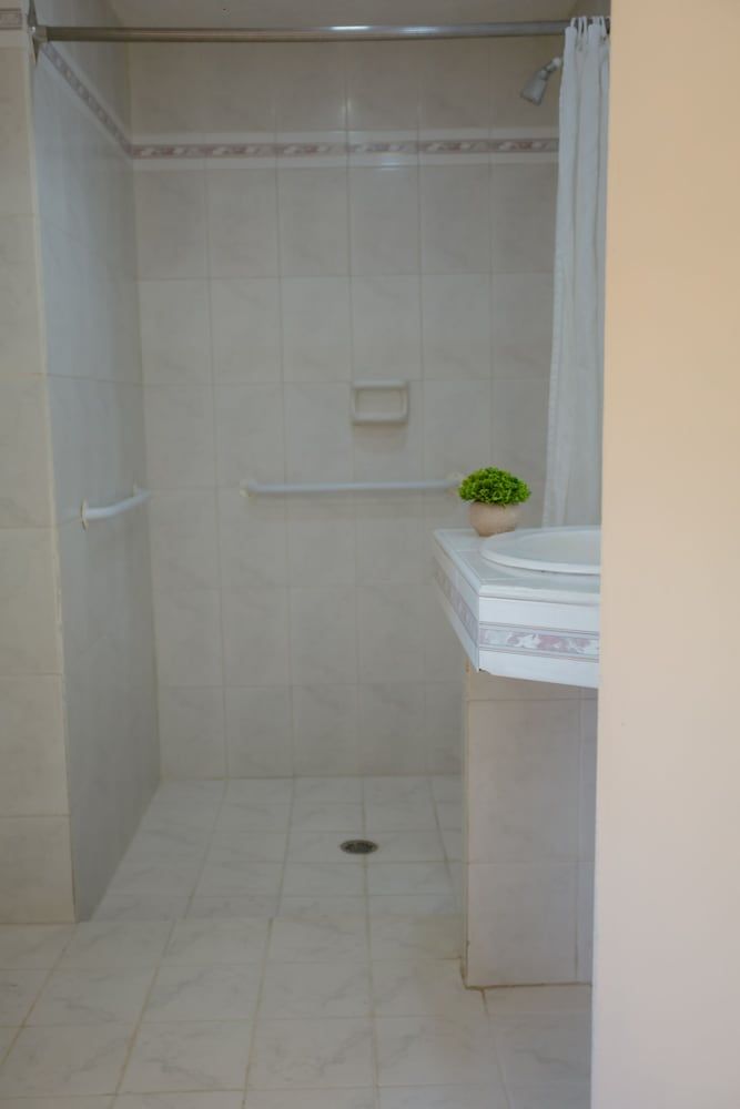 Hotel Zacatecas Courts Basic Double Room 12