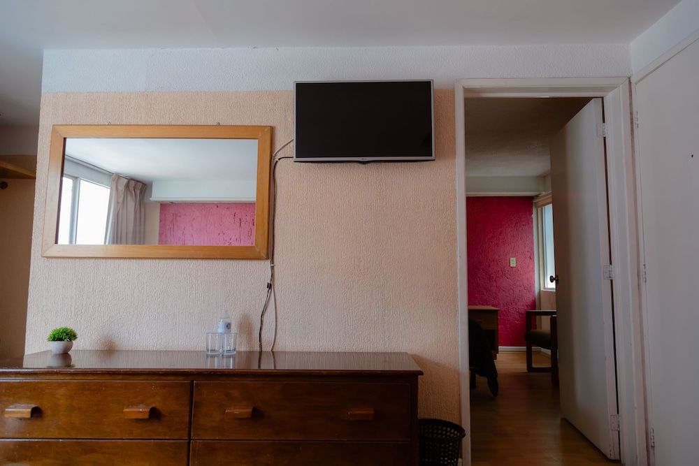 Hotel Zacatecas Courts Standard Room 5