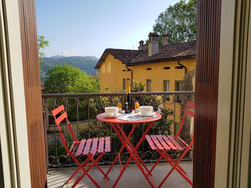 Bergamo Alta Guest House Apartment, Non Smoking, Mountain View (Arlecchino) 4