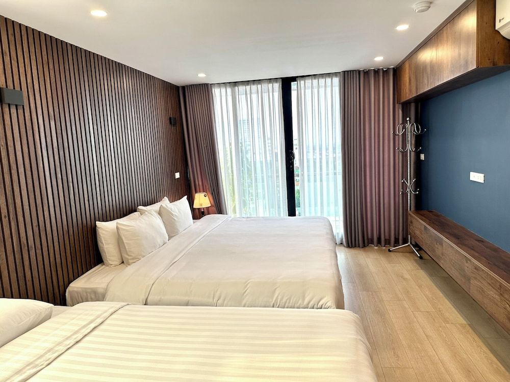 Panoramic Penthouse