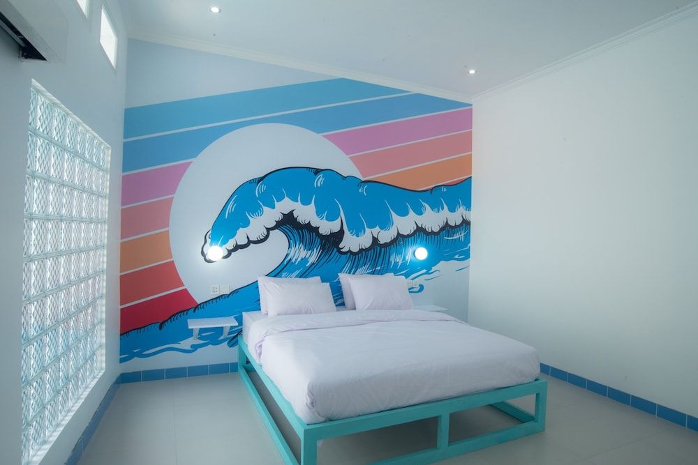 Mad Monkey Kuta Lombok - Hostel Standard Double Room 3