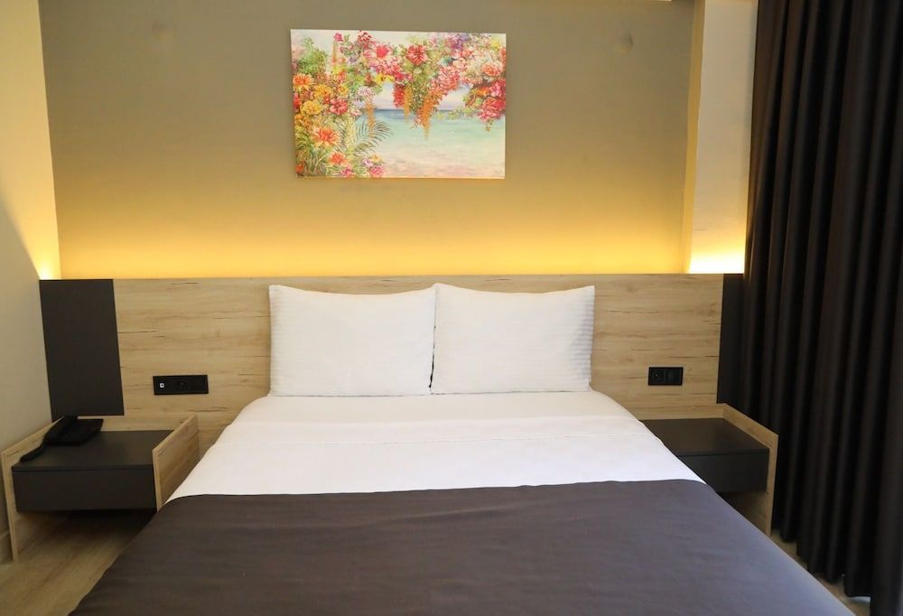 Grand Faik Hotel Çeşme Deluxe Double or Twin Room 12