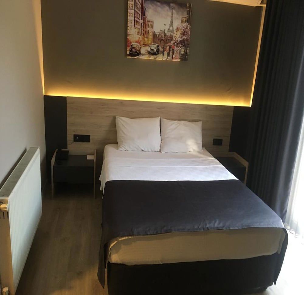 Grand Faik Hotel Çeşme Deluxe Double or Twin Room 9