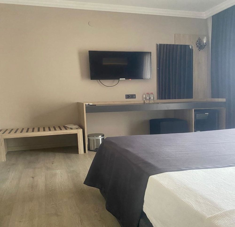 Grand Faik Hotel Çeşme Deluxe Double or Twin Room 16