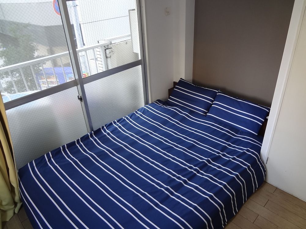 Standard Room (203)