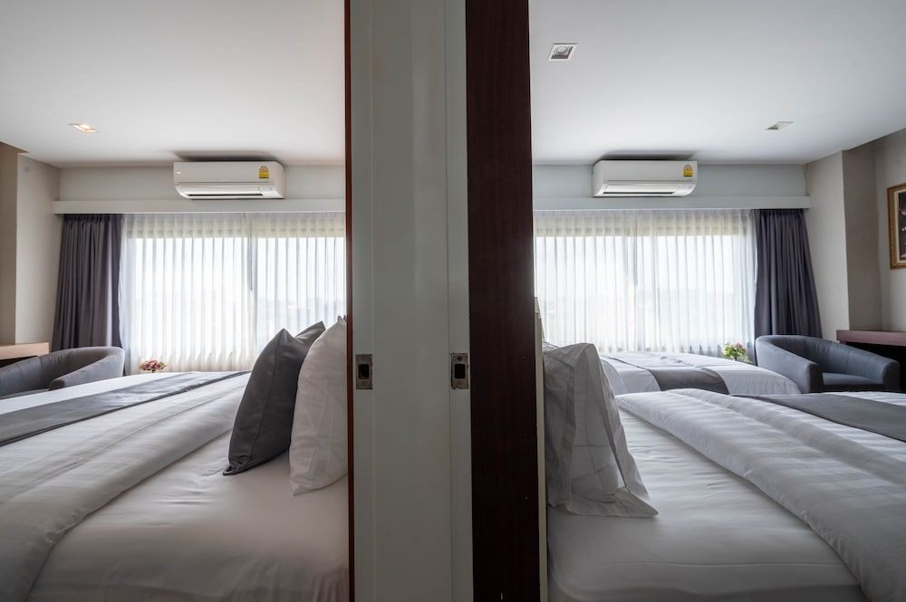 Hotel Muq Family Room, 2 Bedrooms 2