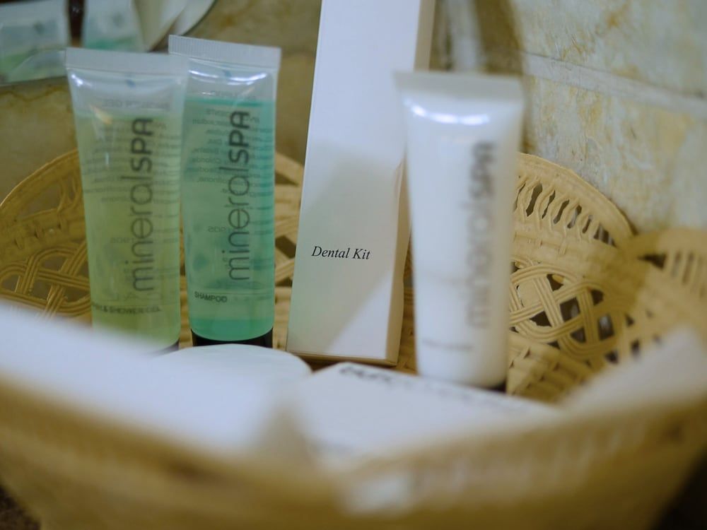 The Legacy Hotel & Suites Deluxe Double Room Single Use, 1 Double Bed 6