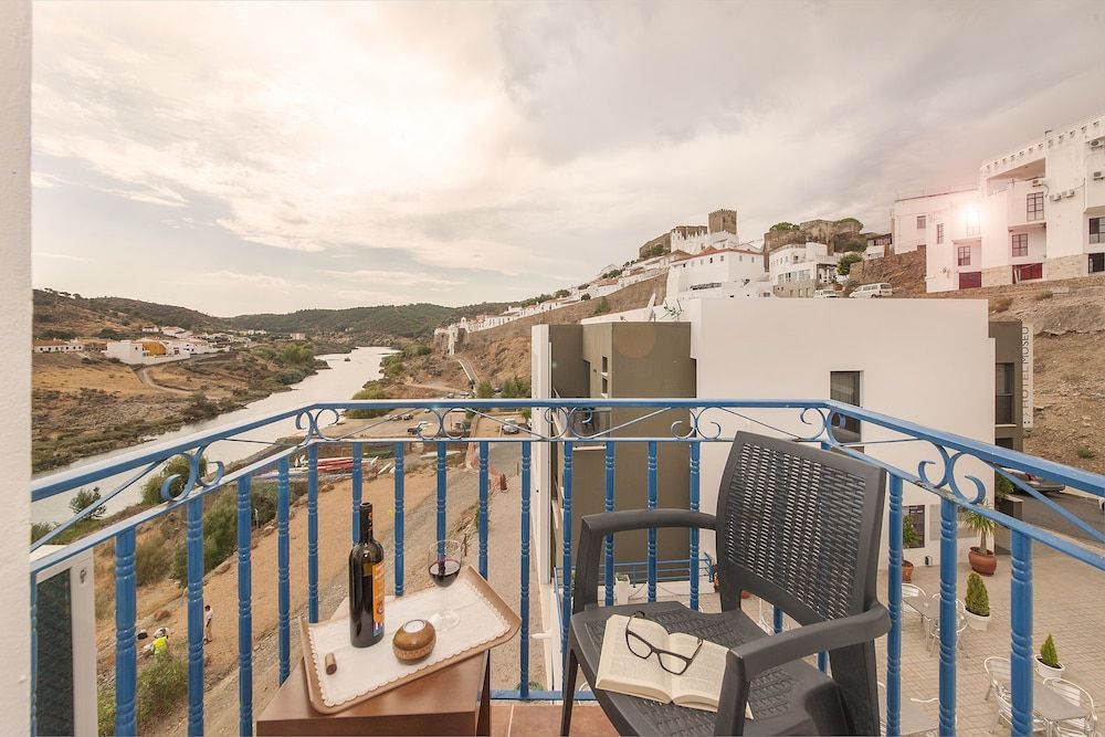 Beira Rio Comfort Single Room, River View 3