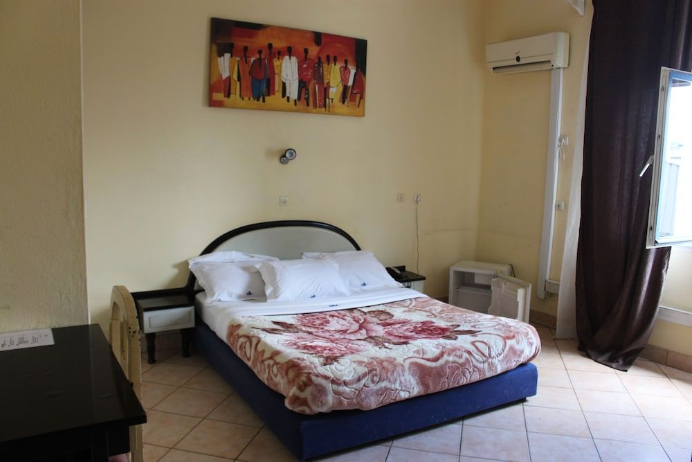 Hotel Beausejour Mirabel Deluxe Double Room 4