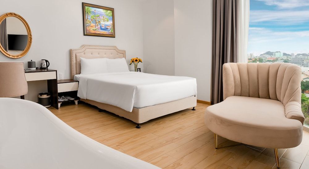 EX Da Nang Luxury Suite Arita  Rivera City & Ocean view with Balcony 6
