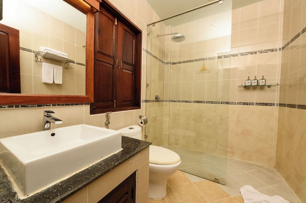 Luang Prabang View Hotel Standard King Room 11