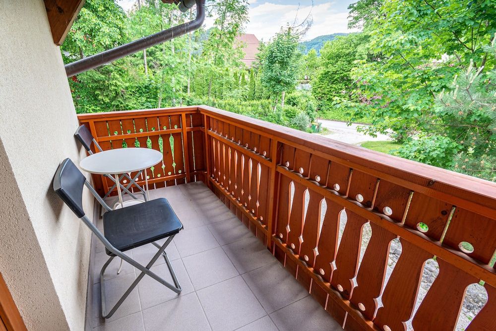 Apartments Valant Romantic Apartment, Mountain View 9