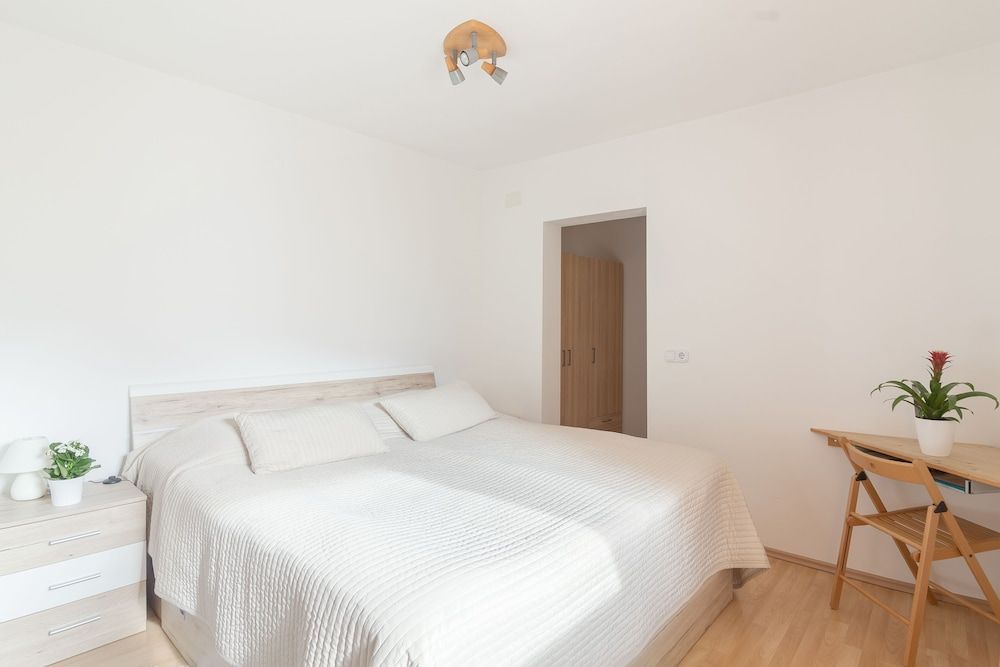 Apartments Valant Comfort Apartment, Garden View