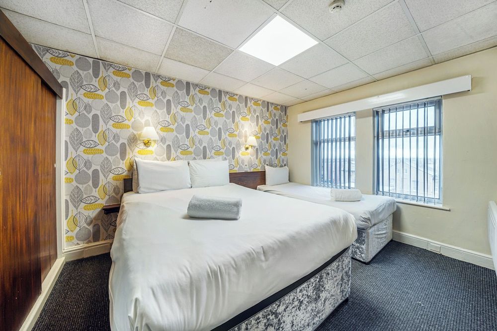 undefined Bluewaters Hotel 4