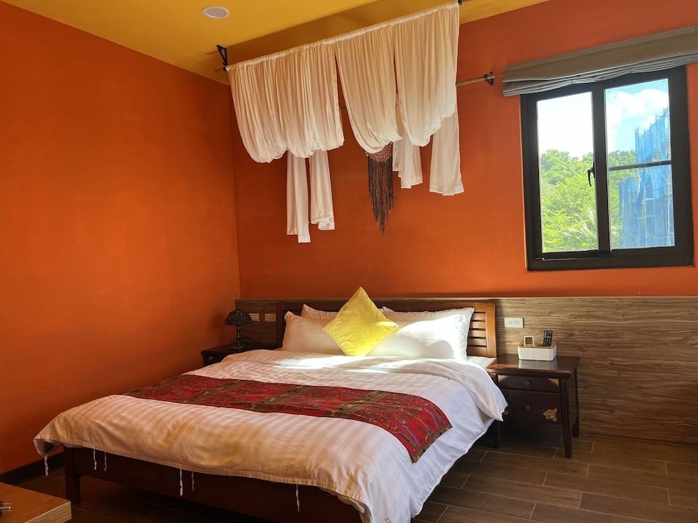 Najie Deluxe Double Room, 1 Queen Bed, Non Smoking 2