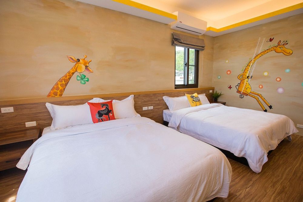 Najie Deluxe Quadruple Room, 2 Double Beds, Non Smoking 7