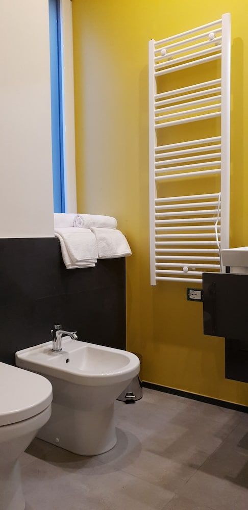 Milano Dreams Standard Room, Courtyard View 3