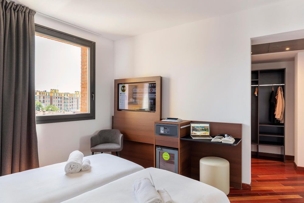 B&B Hotel Sassuolo Standard Twin Room, Non Smoking 3