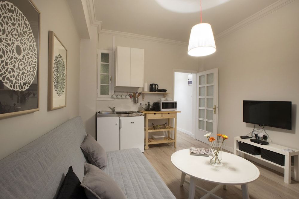 undefined Apollo Apartment at Plaka 4