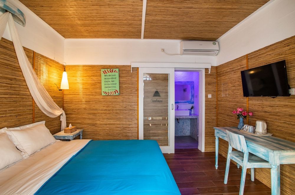 Santorini Beach Resort Deluxe Room, Balcony 6