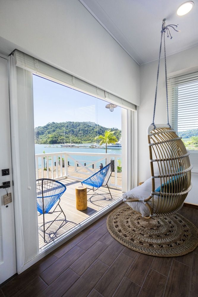 Amaka Ocean Living Lodge Quadruple Room 8