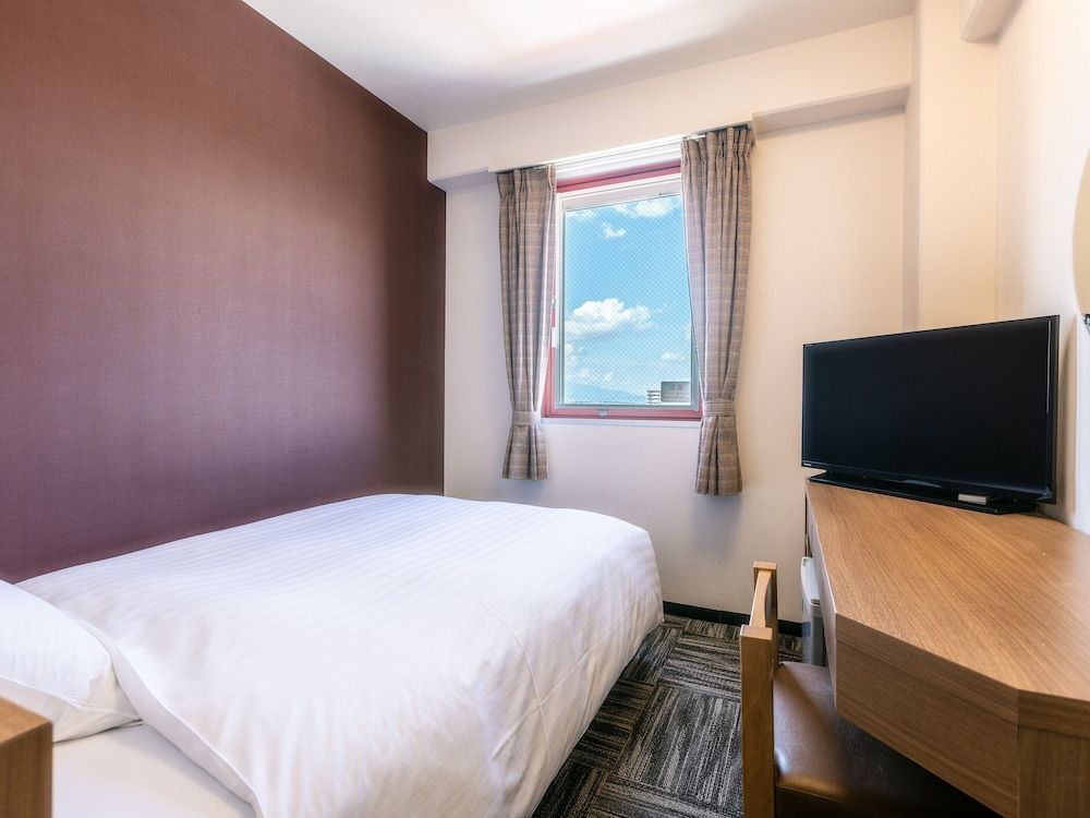 Single Room, Smoking (1 Bedroom for 2 guests)