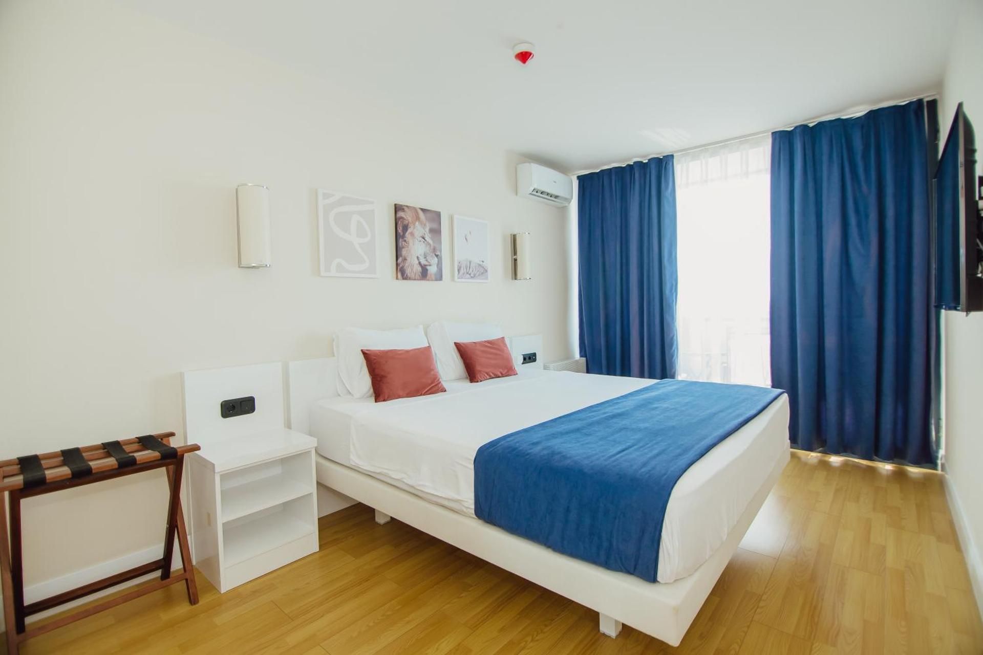 ORBI CITY Hotel Sea View Family Suite 3