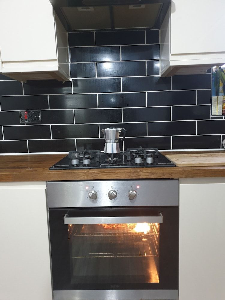 Homestay in Walsall Comfort Double Room 11