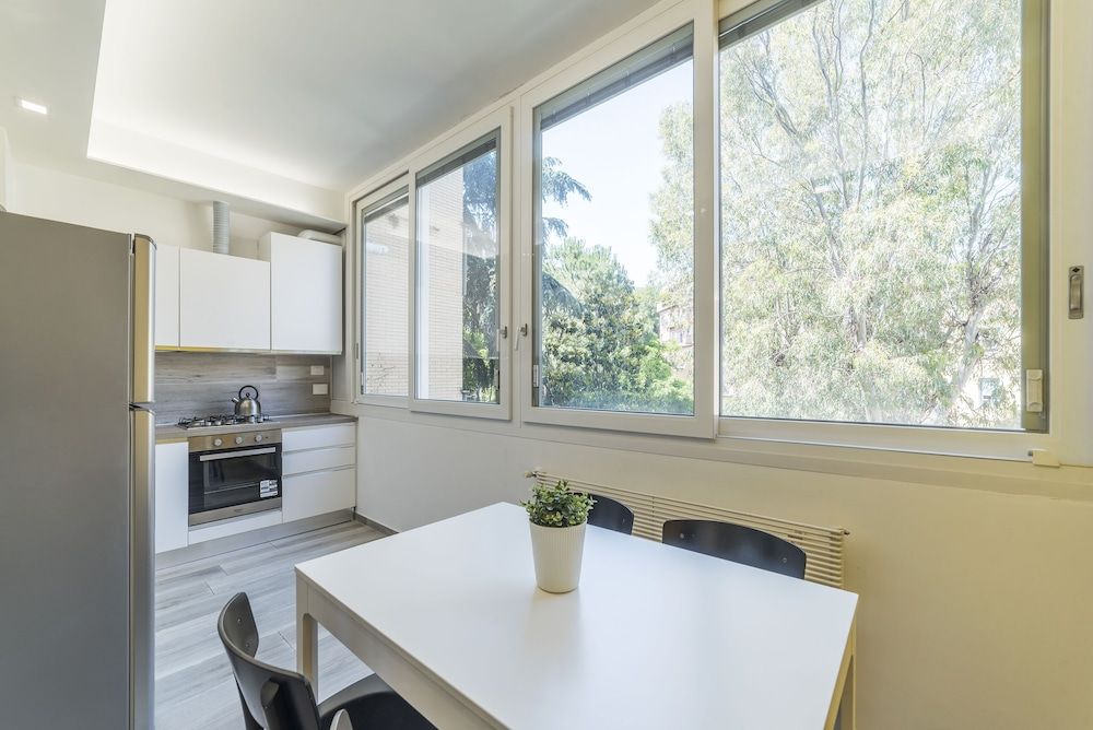 undefined Modern Apartment Giardini Vaticani & S Pietro 10