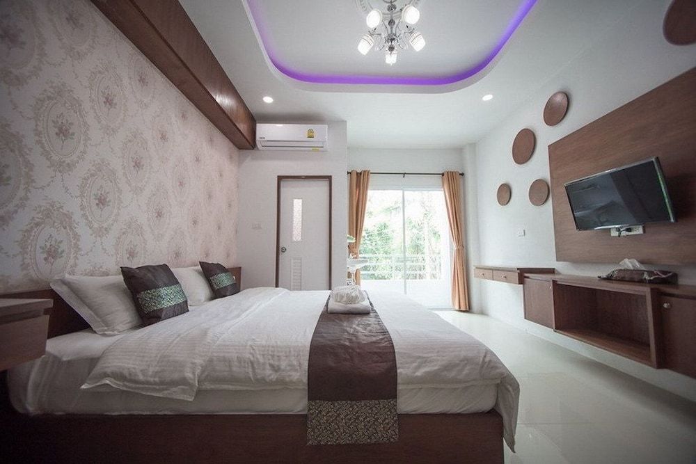 The Linux Garden Hotel Deluxe Room, 1 Bedroom, Non Smoking, Garden View 5