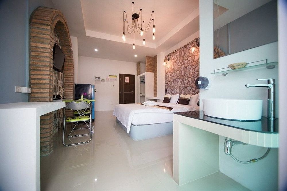 The Linux Garden Hotel Standard Room, 1 Bedroom, Smoking, Garden View 4