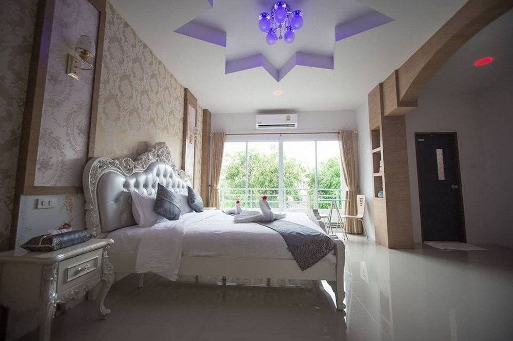 The Linux Garden Hotel Deluxe Room, 1 Bedroom, Non Smoking, Garden View 7