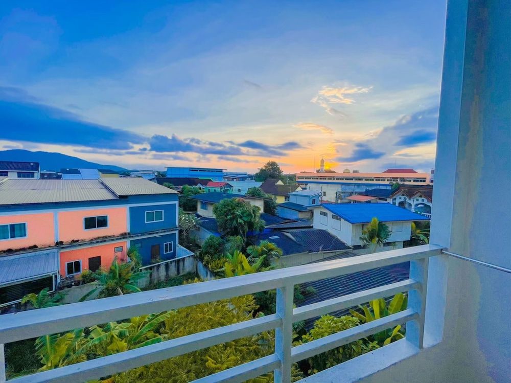 The Linux Garden Hotel Standard Room, 1 Bedroom, Smoking, Garden View 18