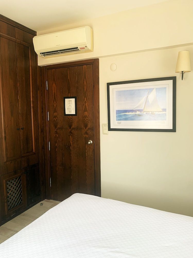 Mitos Hotel Standard Double Room 2