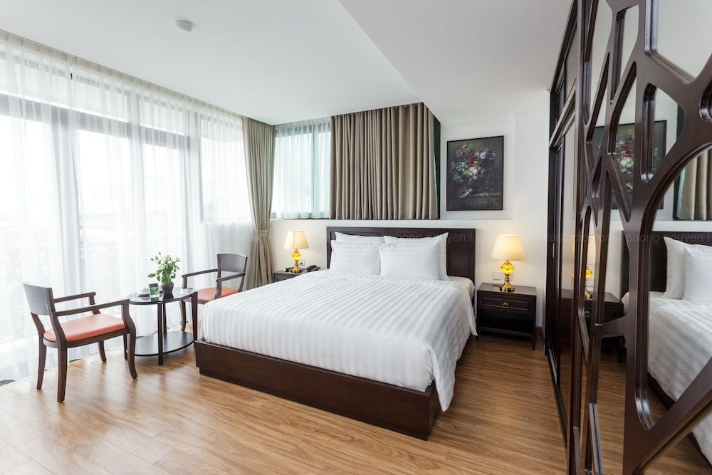 undefined Hotel De La Seine 3