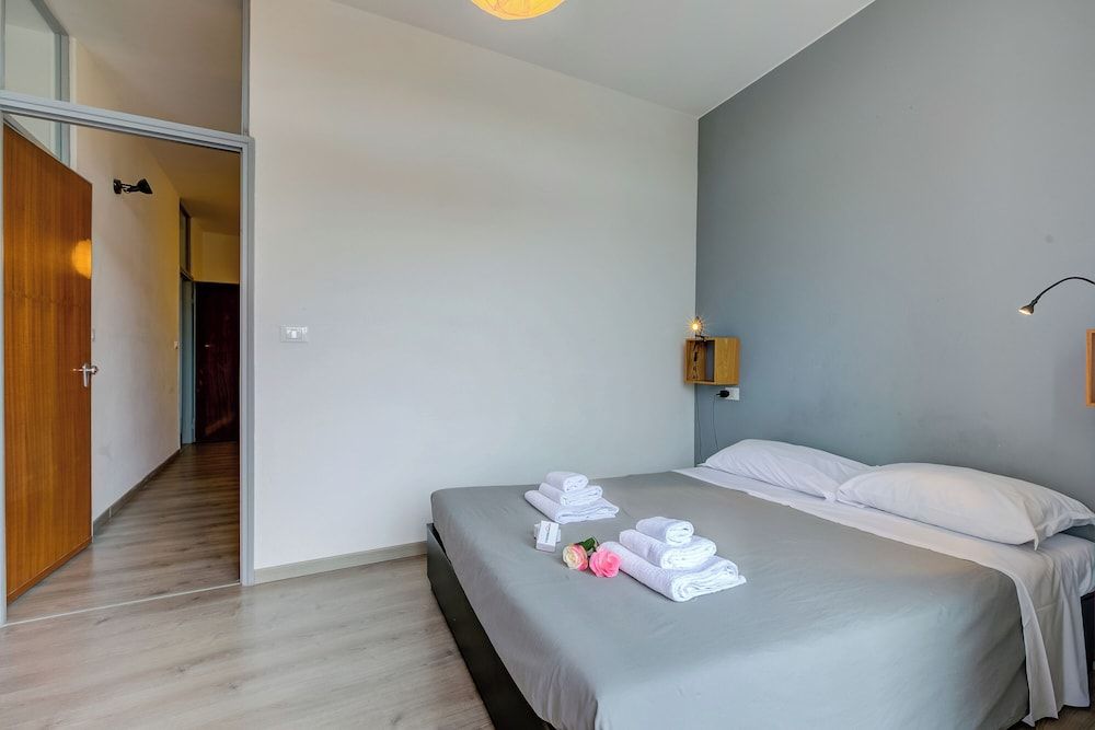 Family Apartment, 1 Bedroom, Lakeside (Appartamento di Tommaso)