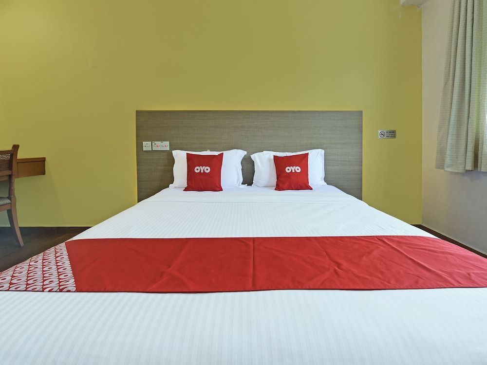 Hotel O De Perdana Hill Deluxe Double Room, 1 King Bed 3