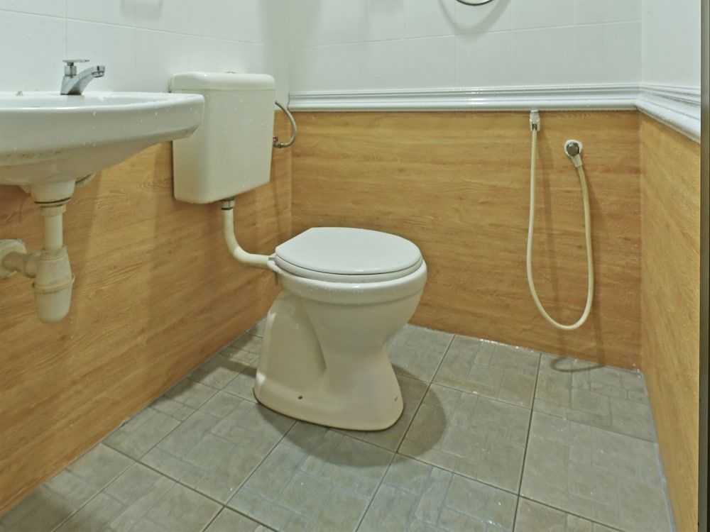 Hotel O De Perdana Hill Deluxe Double Room, 1 King Bed 5