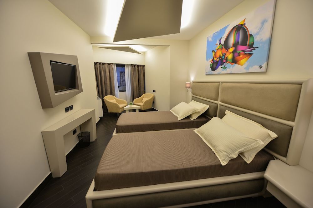 Petit Hotel Elita Deluxe Twin Room 2